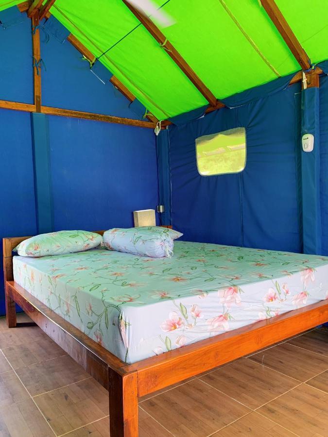 Beach Camp Lombok Sekotong Kültér fotó